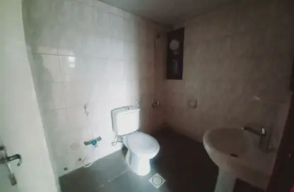 Compound - 1 Bedroom - 1 Bathroom for rent in Fire Station Road - Muwaileh - Sharjah Compound - 1 Bedroom - 1 Bathroom for rent in Fire Station Road - Muwaileh - Sharjah