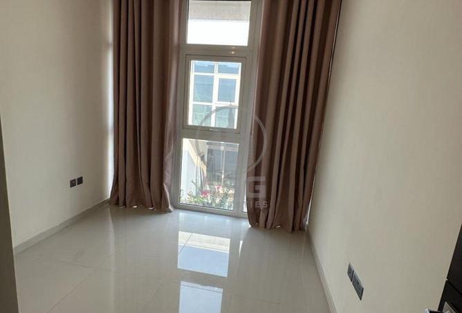 16011042 - صورة العقار 2