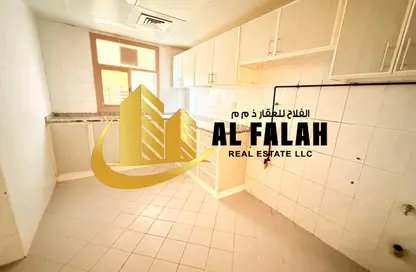 Apartment - 2 Bedrooms - 2 Bathrooms for rent in Zayd Bin Aslam Street - Abu shagara - Sharjah