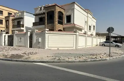 Villa - 5 Bedrooms - 7 Bathrooms for sale in Al Rawda 1 - Al Rawda - Ajman