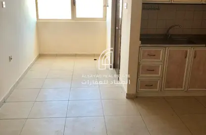 Apartment - Studio - 1 Bathroom for rent in Al Butina 9 Building - Al Butina - Sharjah