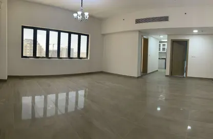 Apartment - Studio - 1 Bathroom for rent in Jumeirah Garden City - Al Satwa - Dubai
