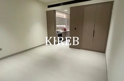 Apartment - Studio - 1 Bathroom for rent in Binghatti Phoenix - Jumeirah Village Circle - Dubai