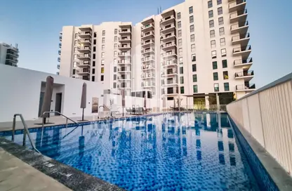 Apartment - 2 Bedrooms - 3 Bathrooms for rent in Waters Edge - Yas Island - Abu Dhabi