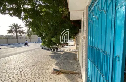 شقة - 5 غرف نوم - 4 حمامات للايجار في الشهباء - مغيدر - الشارقة