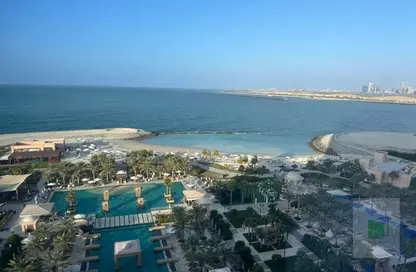 Apartment - 3 Bedrooms - 4 Bathrooms for rent in Fairmont Marina Residences - The Marina - Abu Dhabi