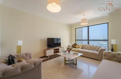 صورة لـ غرفة المعيشة شقة - 2 غرف نوم - 3 حمامات للبيع في مرجان 3 - مرجان - مساكن شاطئ الجميرا - دبي ، صورة رقم 1