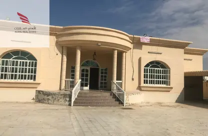 فيلا - 4 غرف نوم - 3 حمامات للايجار في 1 الجرف - الجرف - عجمان وسط المدينة - عجمان