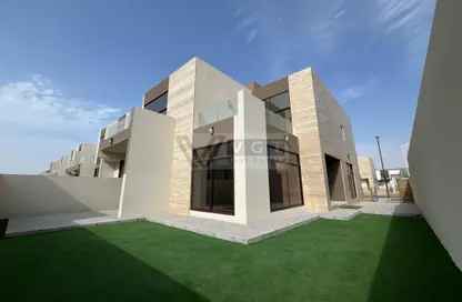 Villa - 4 Bedrooms - 5 Bathrooms for sale in The Fields - District 11 - Mohammed Bin Rashid City - Dubai