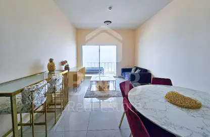 شقة - 2 غرف نوم - 3 حمامات للايجار في رويال بريز 3 - رويال بريز - قرية الحمرا - رأس الخيمة شقة - 2 غرف نوم - 3 حمامات للايجار في رويال بريز 3 - رويال بريز - قرية الحمرا - رأس الخيمة