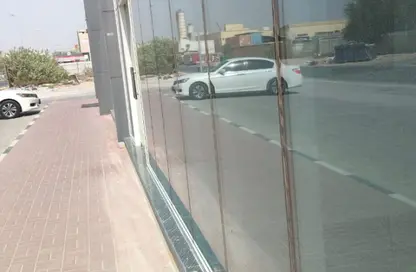 Show Room - Studio - 2 Bathrooms for rent in Al Jurf Industrial 3 - Al Jurf Industrial - Ajman