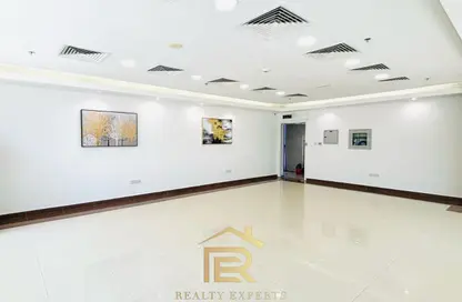 Office Space - Studio for rent in Tamani Art Tower - Business Bay - Dubai