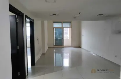 Apartment - 1 Bedroom - 2 Bathrooms for sale in Frankfurt Sports Tower - Dubai Sports City - Dubai