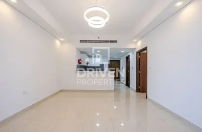 Apartment - 1 Bedroom - 2 Bathrooms for sale in Waves Tower - Business Bay - Dubai