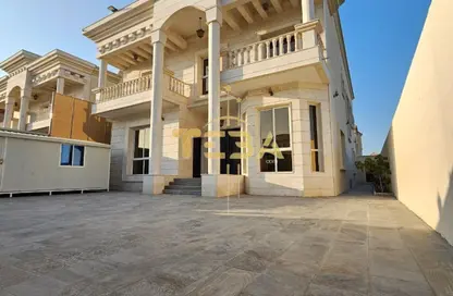 Villa - 5 Bedrooms - 7 Bathrooms for sale in Al Mowaihat 2 - Al Mowaihat - Ajman