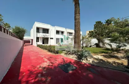 فيلا - 4 غرف نوم - 4 حمامات للايجار في فلل الجميرا 1 - جميرا 1 - الجميرا - دبي