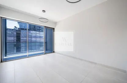 Apartment - 1 Bedroom - 2 Bathrooms for rent in Amal Tower - Dubai Sports City - Dubai