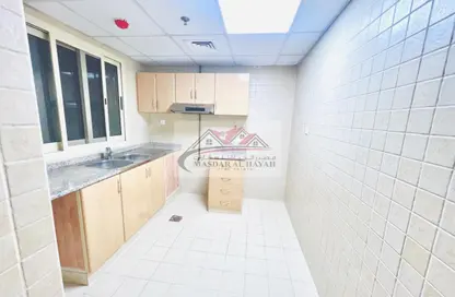 Apartment - 1 Bedroom - 2 Bathrooms for rent in Muwaileh 29 Building - Muwaileh - Sharjah