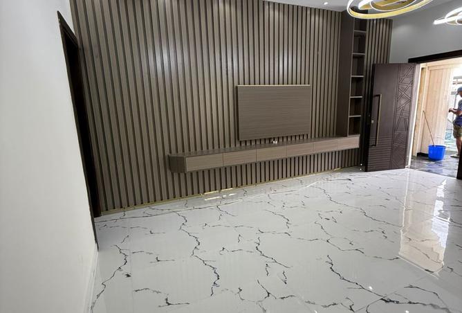 15585226 - Property Image 3