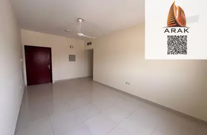 شقة - غرفة نوم - 2 حمامات للايجار في 3 المويهات - المويهات - عجمان