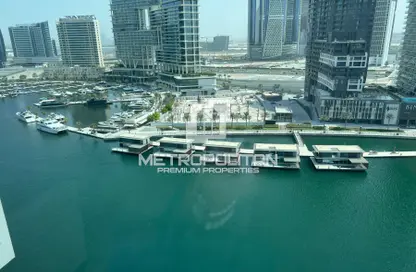 Apartment - 1 Bathroom for rent in Waters Edge - Business Bay - Dubai