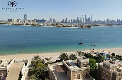 Apartment - 2 Bedrooms - 2 Bathrooms for rent in Balqis Residence - Kingdom of Sheba - Palm Jumeirah - Dubai