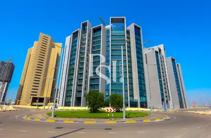 Apartment - 1 Bedroom - 2 Bathrooms for rent in RDK Towers - Najmat Abu Dhabi - Al Reem Island - Abu Dhabi