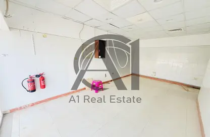 Shop - Studio - 1 Bathroom for rent in Central District - Al Ain