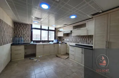 Apartment - 2 Bedrooms - 2 Bathrooms for rent in Madinat Al Riyad - Abu Dhabi