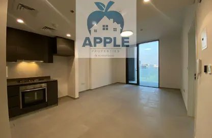 شقة - غرفة نوم - 2 حمامات للايجار في طراز 2 - الجادة - الشارقة