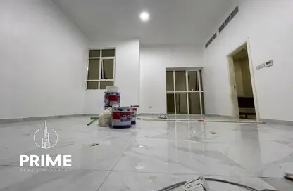 Apartment - Studio - 1 Bathroom for rent in Muroor Area - Abu Dhabi