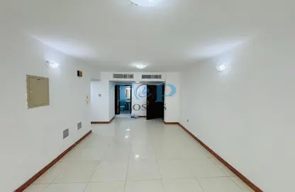 Apartment - 3 Bedrooms - 3 Bathrooms for rent in Central District - Al Ain
