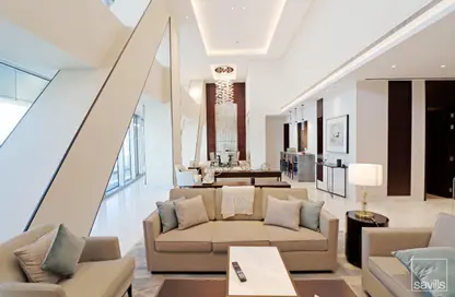 النزل و الشقق الفندقية - 3 غرف نوم - 5 حمامات للايجار في بريدج سكاي - برج خليفة - دبي وسط المدينة - دبي