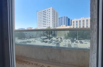 شقة - 2 غرف نوم - 2 حمامات للايجار في مساكن كورنيش عجمان - طريق كورنيش عجمان - عجمان