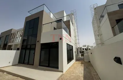Townhouse - 5 Bedrooms - 4 Bathrooms for sale in Park Residence 1 - Park Residences - DAMAC Hills - Dubai