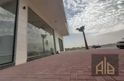 Whole Building - Studio for rent in Al Jurf Industrial 3 - Al Jurf Industrial - Ajman