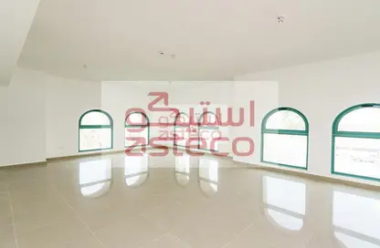 Apartment - 3 Bedrooms - 3 Bathrooms for rent in Al Khalidiya - Abu Dhabi