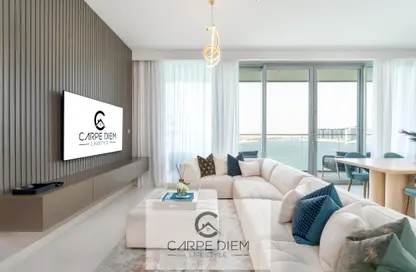 Living Room image for: Apartment - 3 Bedrooms - 3 Bathrooms for rent in Beach Isle - EMAAR Beachfront - Dubai Harbour - Dubai, Image 1