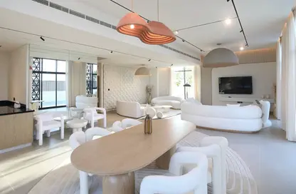 Villa - 5 Bedrooms - 6 Bathrooms for sale in Hayyan - Sharjah