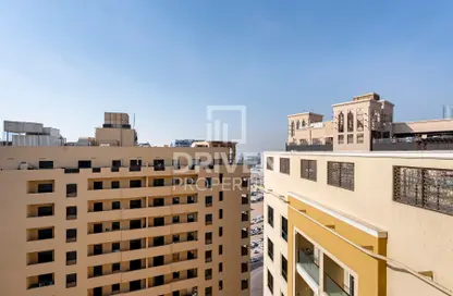 شقة - غرفة نوم - 2 حمامات للايجار في برج عايض - الجداف - دبي