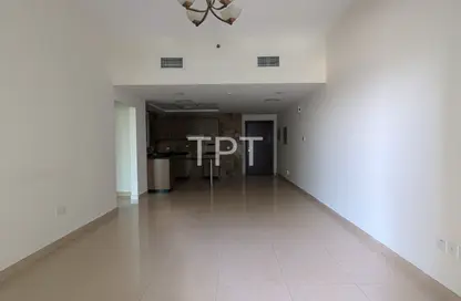شقة - غرفة نوم - 1 حمام للايجار في 1 فورديركشن رزدنس - مجمع دبي ريزيدنس - دبي