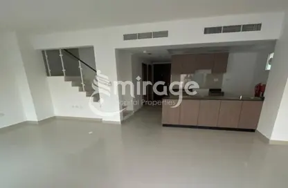 Townhouse - 3 Bedrooms - 4 Bathrooms for rent in Manazel Al Reef 2 - Al Samha - Abu Dhabi