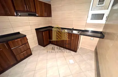 Apartment - 1 Bedroom - 2 Bathrooms for rent in Al Wahda - Sharjah