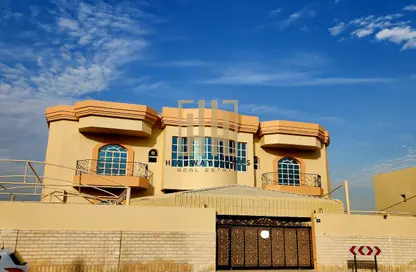 فيلا - 6 غرف نوم - 7 حمامات للايجار في الرمثة - ضاحية الجواز (واسط سابقا) - الشارقة