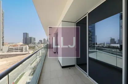 Balcony image for: Apartment - 3 Bedrooms - 5 Bathrooms for sale in Oasis Residences - Shams Abu Dhabi - Al Reem Island - Abu Dhabi, Image 1