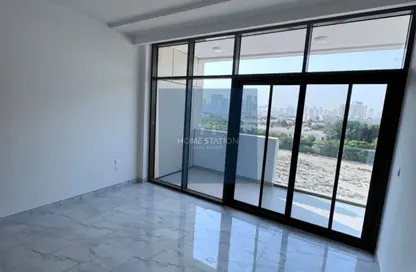 شقة - غرفة نوم - 2 حمامات للبيع في عزيزي فيستا - ستوديو سيتي - دبي