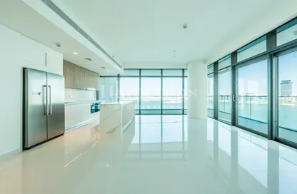 Apartment - 3 Bedrooms - 4 Bathrooms for rent in Beach Vista - EMAAR Beachfront - Dubai Harbour - Dubai