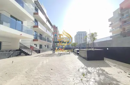 Apartment - 1 Bedroom - 2 Bathrooms for rent in Al Warsan 4 - Al Warsan - Dubai