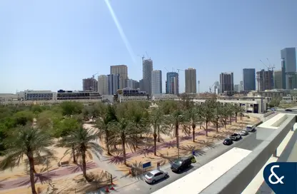 Villa - 4 Bedrooms - 4 Bathrooms for rent in Signature Villas XIV - Jumeirah Village Circle - Dubai