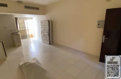 Apartment - Studio - 1 Bathroom for rent in Al Mowaihat 2 - Al Mowaihat - Ajman